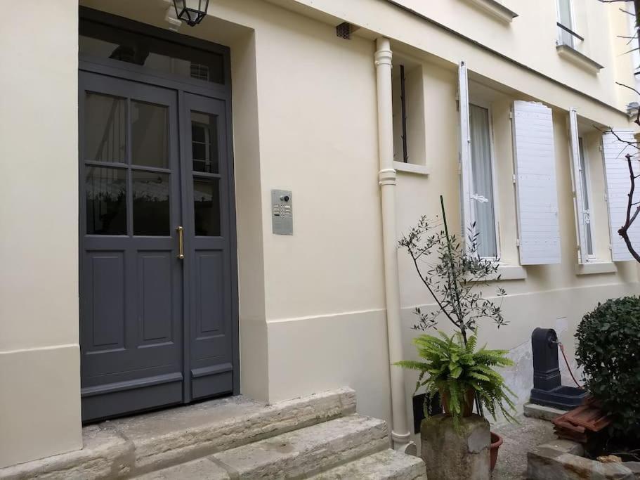 Impeccable & Typical In The Marais * Paris